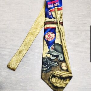 Boston Red Sox MLB Neck Tie Eagles Wings Sport 100% Silk EUC Baseball Collect